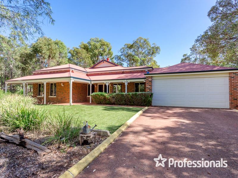 2 Pridmore Place, Bedfordale WA 6112