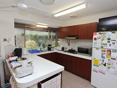 Unit 7/99 Owtram Rd, Armadale WA 6112