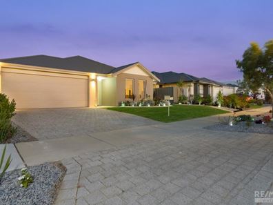 72 Chesham Rise, Alkimos WA 6038