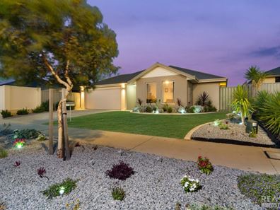 72 Chesham Rise, Alkimos WA 6038