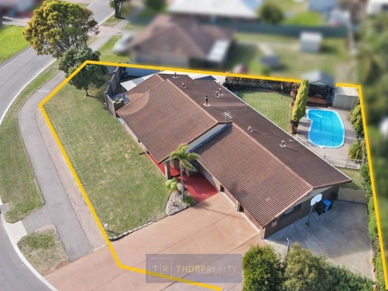 8 Douglas Street, Castletown