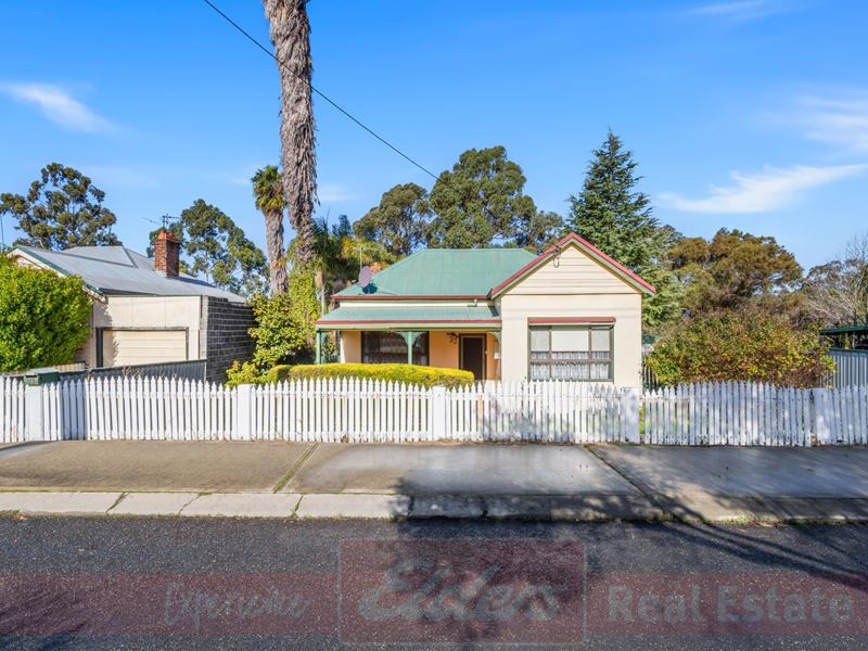 33 Wallsend Street, Collie