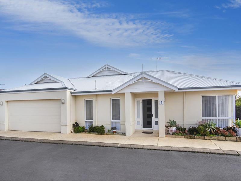 1/68 Carey Street, Busselton