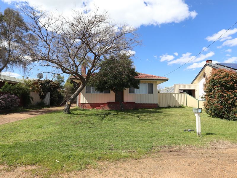 19 Moore Street, Narrogin