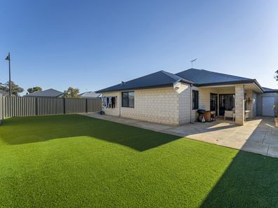 2 Timbarra Street, Baldivis WA 6171