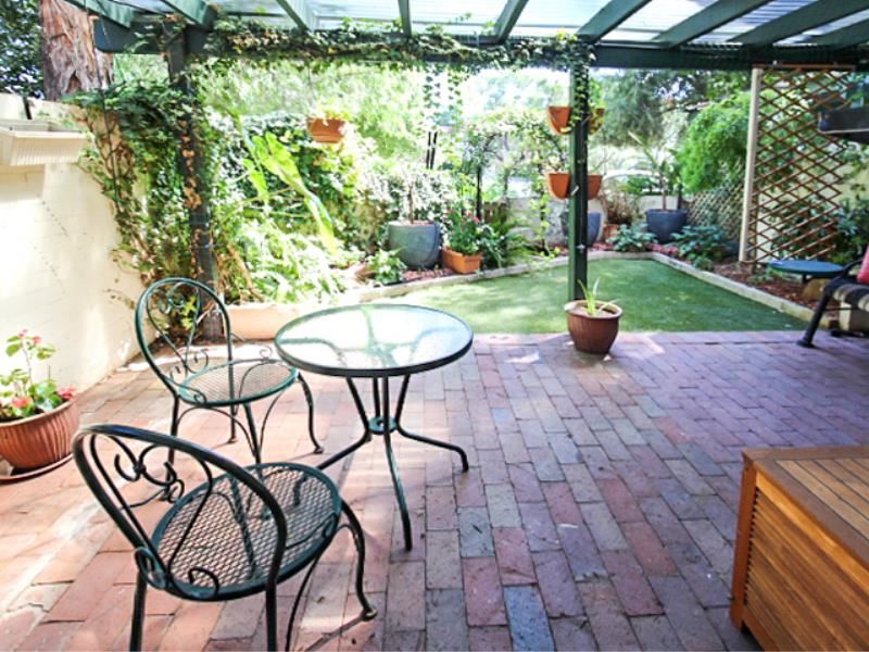3/7 Leane  Street, South Perth