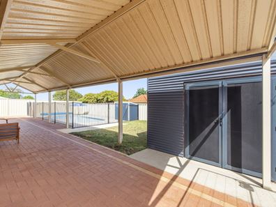 70 Huxtable Terrace, Baldivis WA 6171