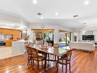 242A Weaponess Road, Wembley Downs WA 6019