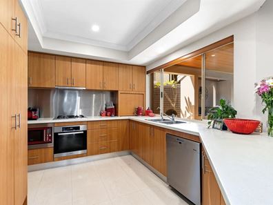 242A Weaponess Road, Wembley Downs WA 6019