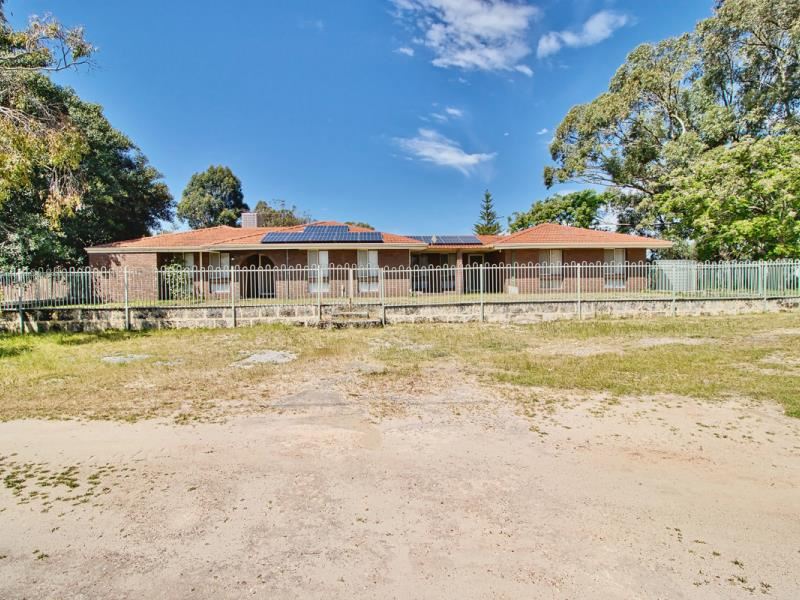 736 Rowley Road, Oakford