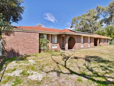 736 Rowley Road, Oakford WA 6121