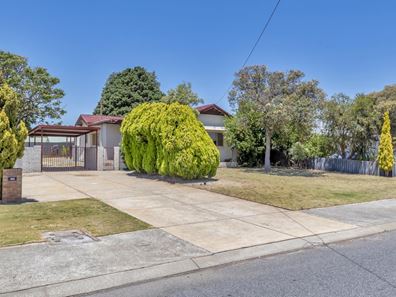 64 Congdon Ave, Pinjarra WA 6208