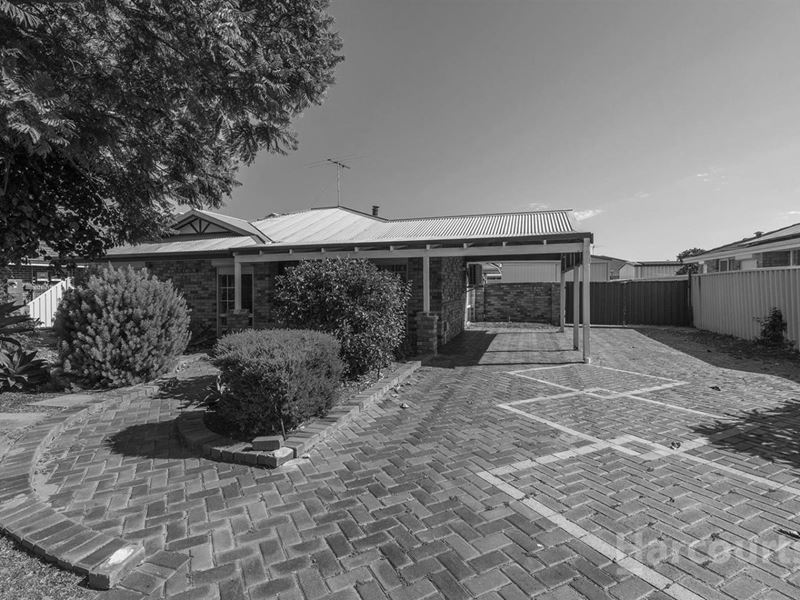 6 Fairway Crescent, Meadow Springs WA 6210