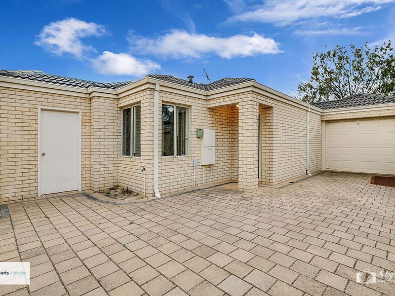 2/5 Emma Court, Currambine