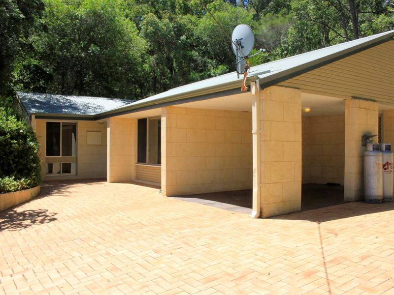 6 Holpin Place, Glen Forrest