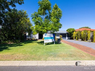 4 COULSEN CLOSE, Noranda WA 6062