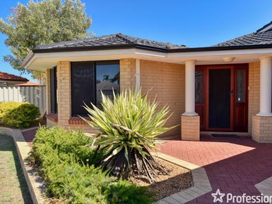 7 Rochefort Retreat, Port Kennedy WA 6172