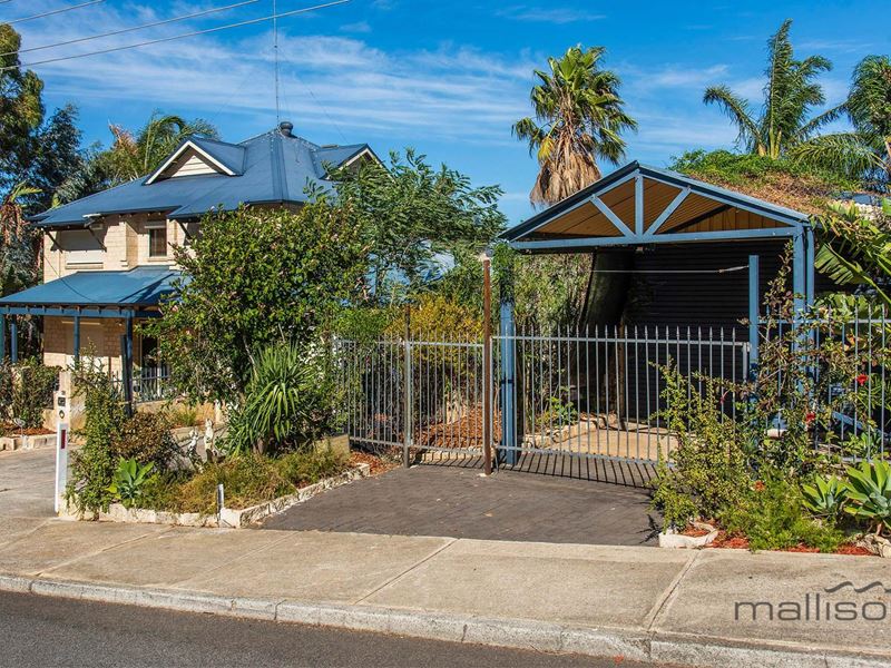 28 Taronga Drive, Kelmscott