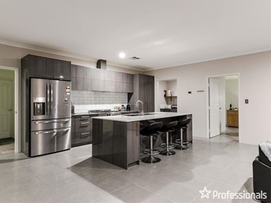 12 Amalfi Chase, Baldivis WA 6171