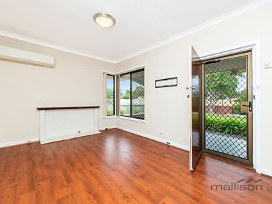 8 Mamillius Street, Coolbellup WA 6163