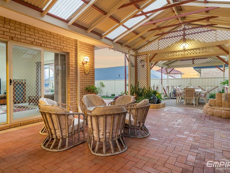 13 Luscombe Way, Coogee
