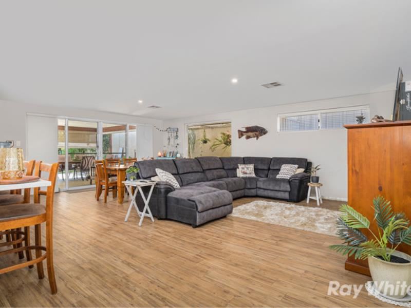 15 Angler Parade, Drummond Cove WA 6532