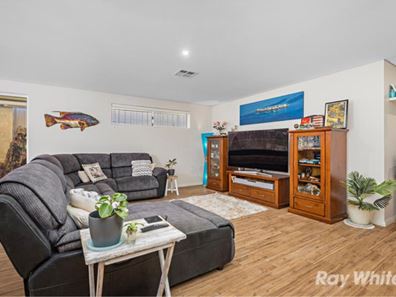 15 Angler Parade, Drummond Cove WA 6532