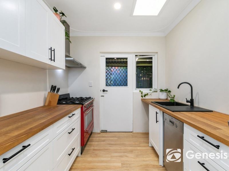 8/11 Drabble Road, Scarborough