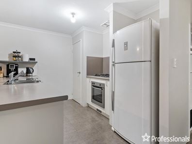 27 Pleasantview Parade, Baldivis WA 6171