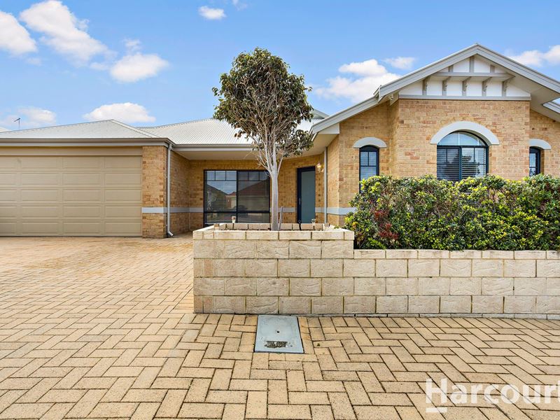 17 Splendens Turn, Halls Head WA 6210