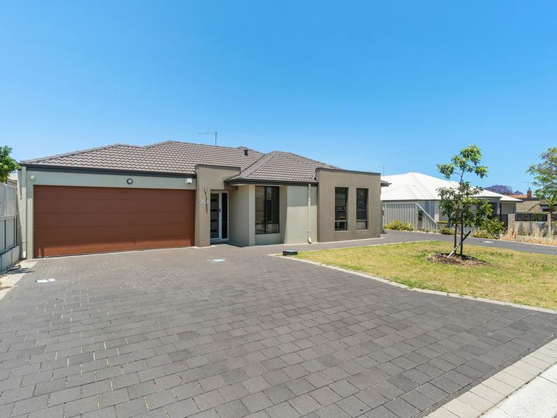 26A Hartfield Way, Westminster