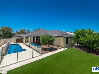 17 Tatton Way, The Vines WA 6069