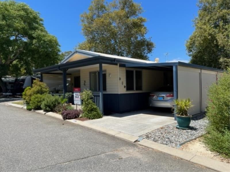220/91 Benara Road, Caversham