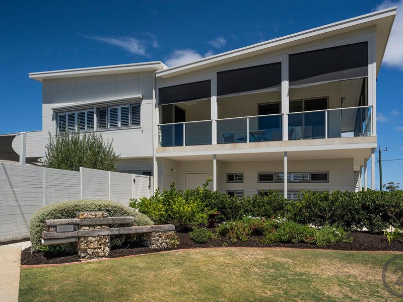 30 Sandra Street, Falcon
