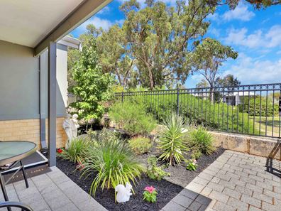 43 Somerford Promenade, Wellard WA 6170