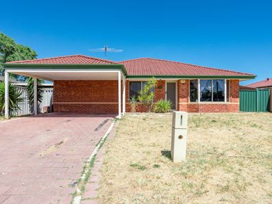 34 McCubbin Loop, Seville Grove WA 6112