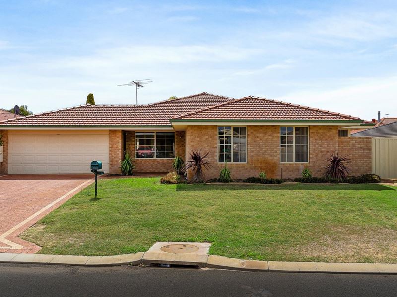 37 St Ettiene Gardens, Port Kennedy