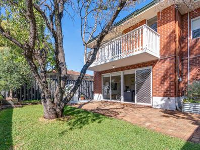 3/30 Albemarle Street, Scarborough WA 6019