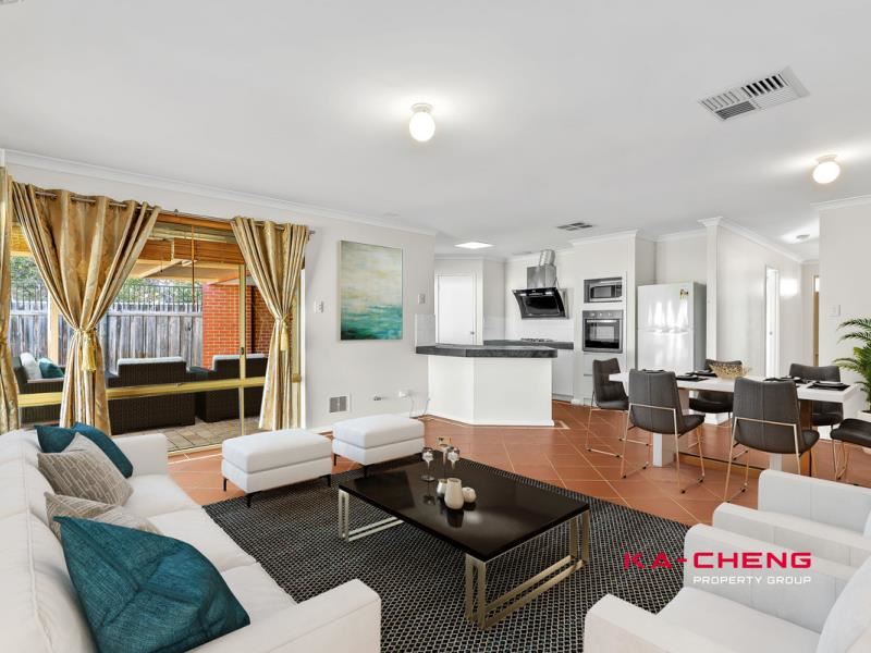 11 Bryce Gardens, Ballajura