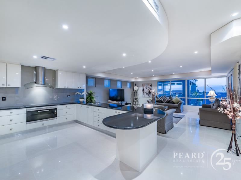 27 Southern Cross Circle, Ocean Reef