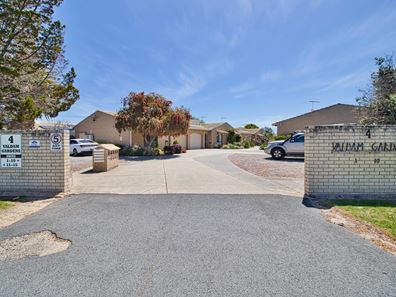 1/4 Merope Close, Rockingham WA 6168