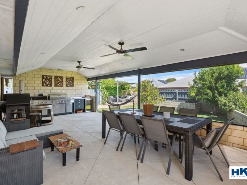 9 Thundelarra Avenue, Ellenbrook