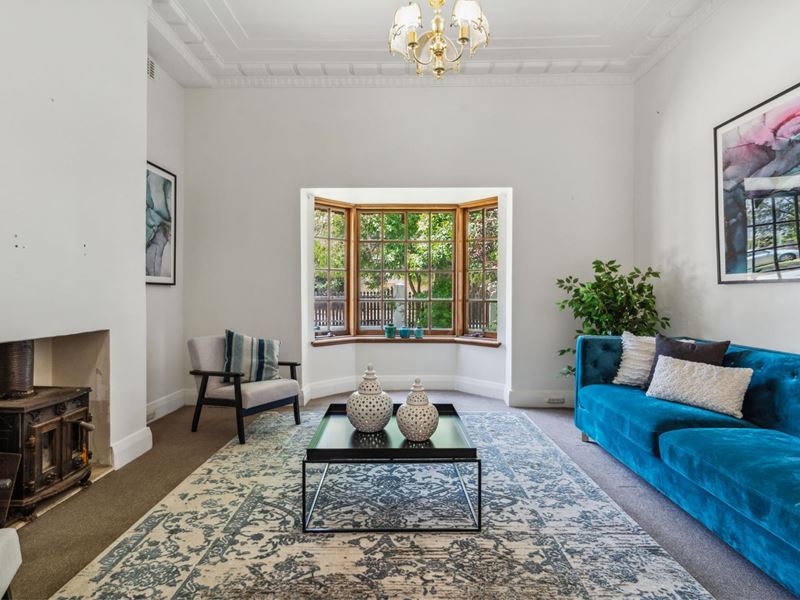 43 Salisbury Avenue, South Perth