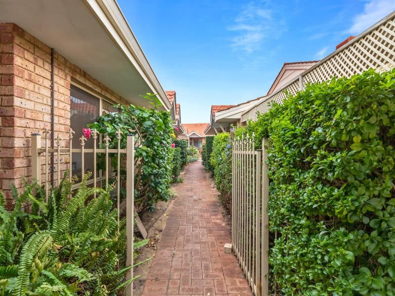 2/39 Hillwood Avenue, Warwick