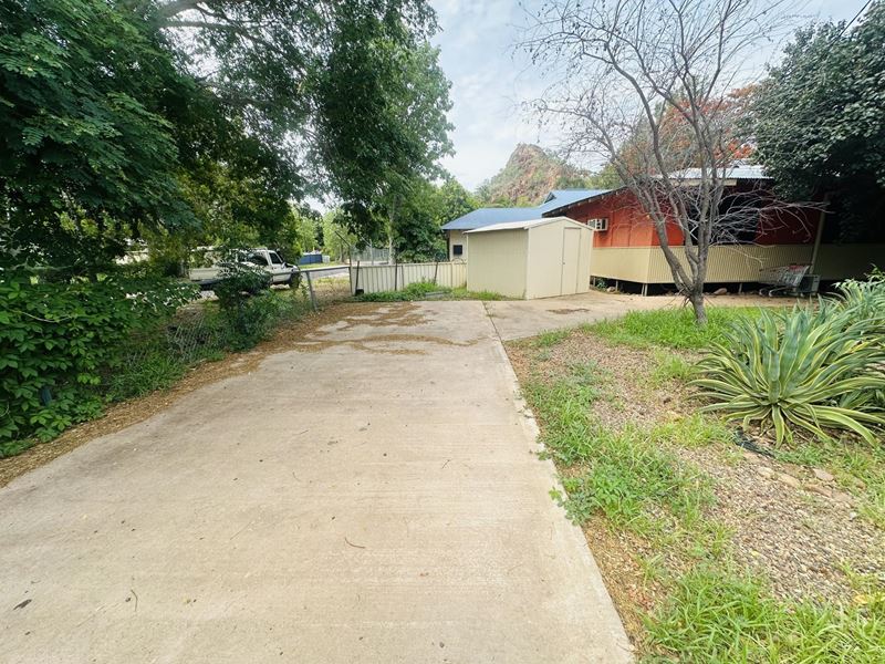 15 Rosewood Ave, Kununurra