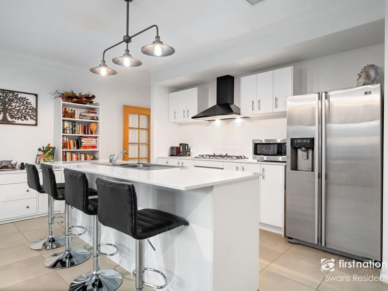 98 Windermere Boulevard, Aveley