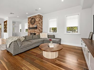 15 Johnson Street, Guildford WA 6055