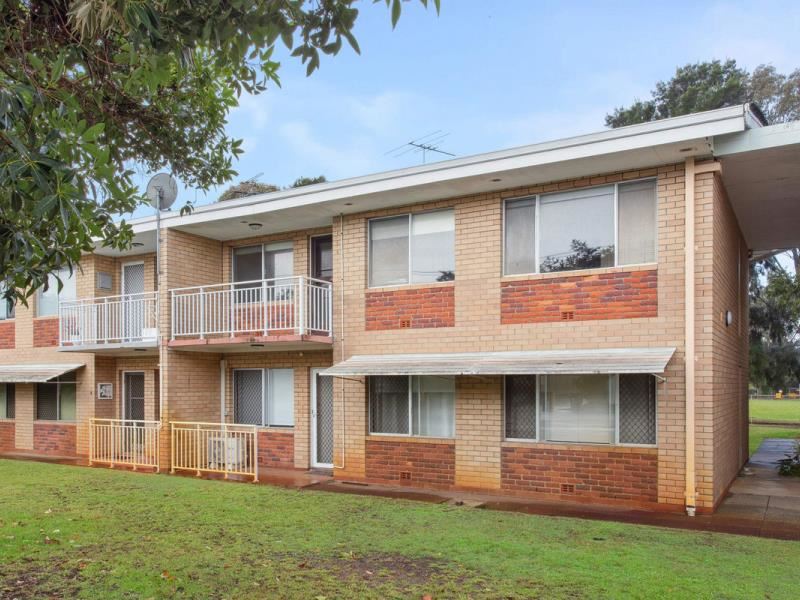 8/30 Lockwood Street, Yokine