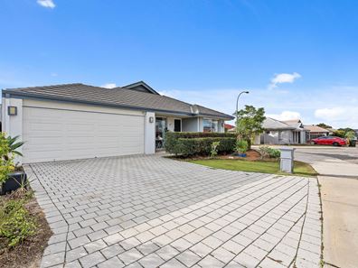 27 Cheriton Avenue, Ellenbrook WA 6069