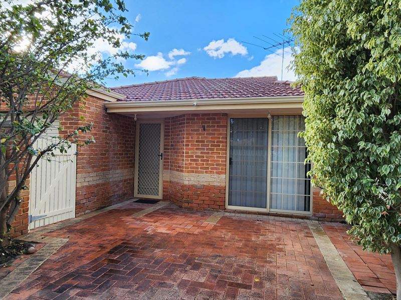 1/59 Golf View Street, Yokine WA 6060